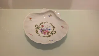 Piattino Limoges a forma di conchiglia