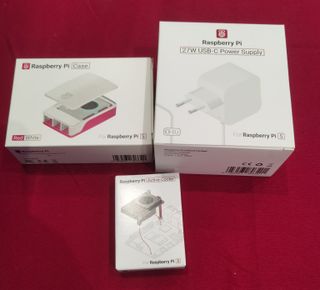 Raspberry Pi 5 Accesorios: Caja, Fuente y Ventilad