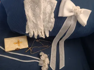 Accesorios Primera Comunión: Libro, Rosario, Guant