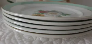 Piatto Bandoviller vintage con fiori