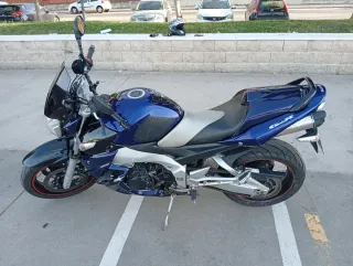 Suzuki GSR 600 98cv 2008