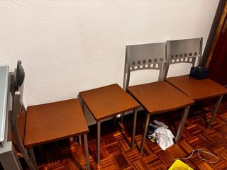 Mesa comedor cristal y metal moderna