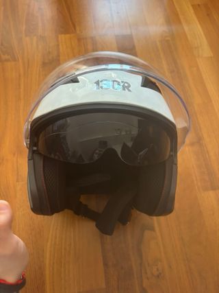 Casco de moto 130R