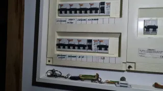 Instalaciones eléctricas y fontanería