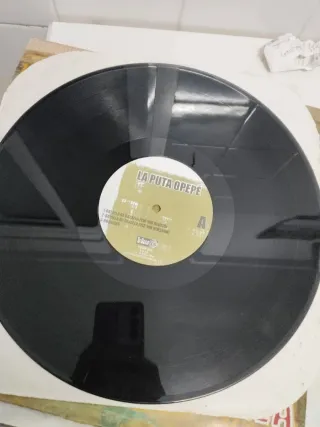 Vinilo La Puta Opepé batalla de cazalla
