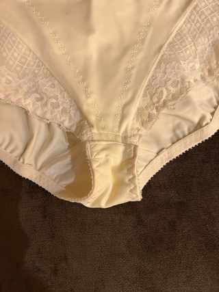 Body Faja Beige Warner's Nuevo sin sin etiquetas