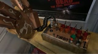 Guante Freddy Krueger “Power Glove”