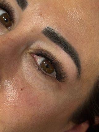 Extensiones de pestañas