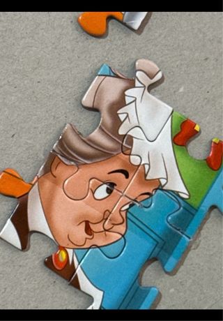 Puzzle Clementoni Disney 250 pezzi con difetti