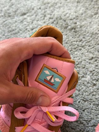 Adidas Forum Low x Los Simpsons Living Room