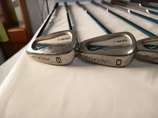 Palos de Golf Acuity Mujer