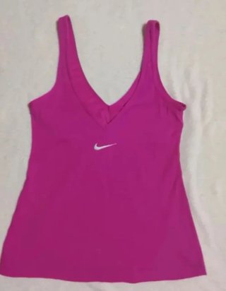 2 camisetas Pepe Jeans y Nike  XS/S