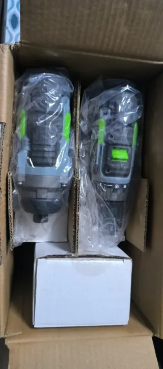 Taladro y Atornillador de Impacto 20V