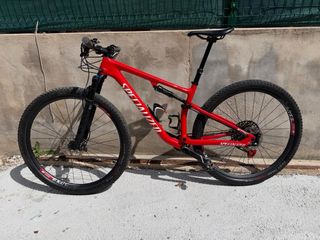 Bicicleta Montaña Specialized Roja talla M