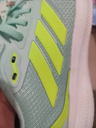 Zapatillas Adidas Talla 39.5 Diseño turquesa/Blanc