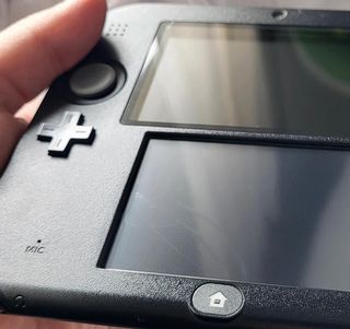 2DS + 25 juegos Pokémon, Mario, Zelda + Accesorios