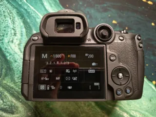 Canon EOS R7 y objetivos