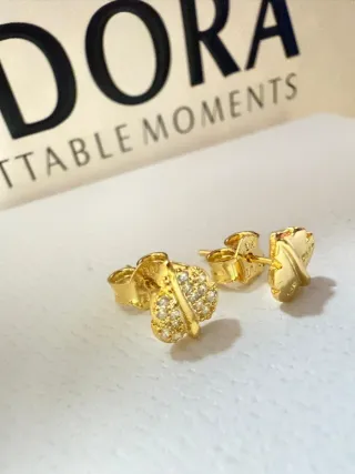 Brincos Pandora Folha Dourada MET