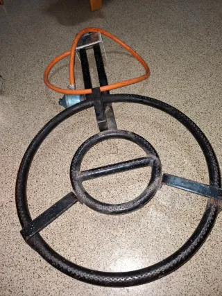 Quemador de gas con llama azul