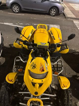 Quad bombardier DS650