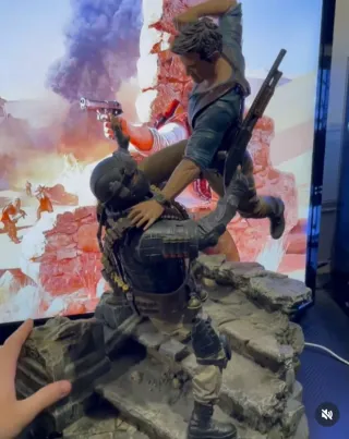 Figura Uncharted 4 - Nathan Drake Sideshow esc 1:6