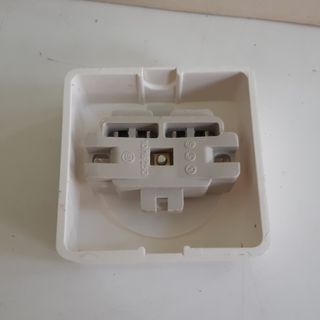 8 Tomadas Simples Novas Brancas 16A 250V