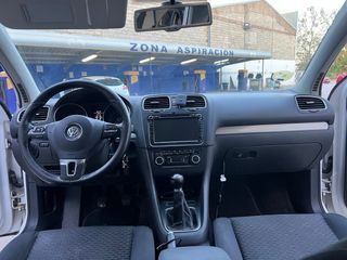 Volkswagen Golf 2009