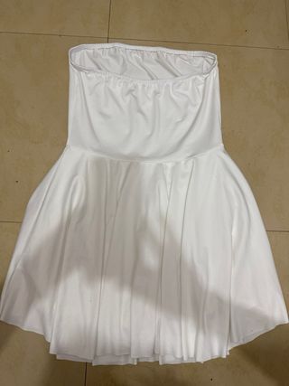 Vestido pantalón blanco strapless