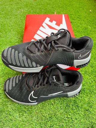 Nike Metcon 9 Mujer T. 40 En perfecto estado