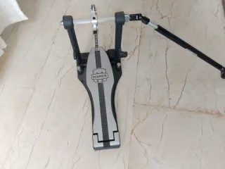 Doble pedal de batería Mapex y Alesis