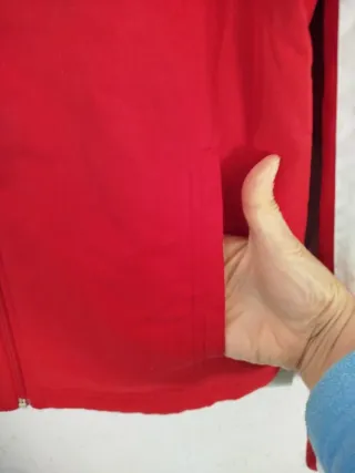 Chaqueta deportiva NPC Reebok roja
