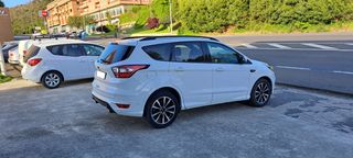 Ford Kuga 2.0 Tdci St-Line 150cv