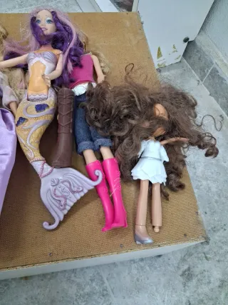 Lote de muñecas .