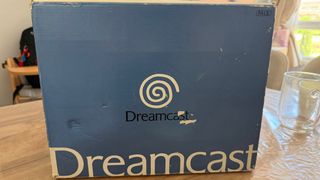 Consola Sega Dreamcast con caja