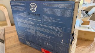 Consola Sega Dreamcast con caja