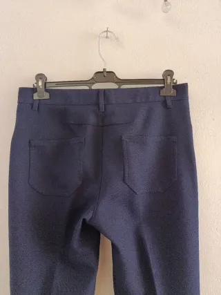 Pantalón Zara efecto flare azul mujer