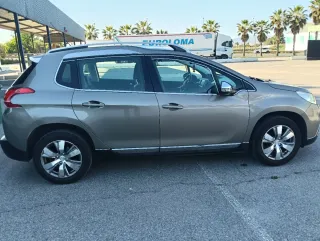 Peugeot 2008 2015