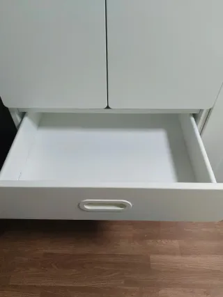 Armario infantil blanco
