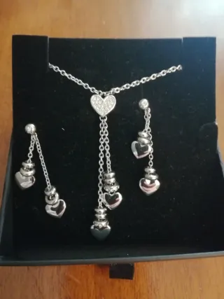 Set collana e orecchini cuori argento
