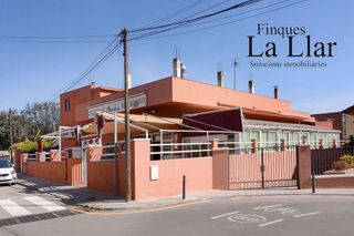 Local comercial en venta en Torrent Ballester en Viladecans