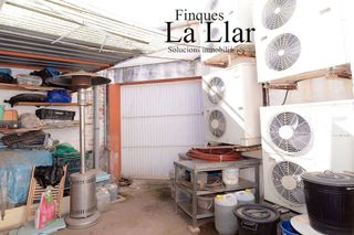 Local comercial en venta en Torrent Ballester en Viladecans