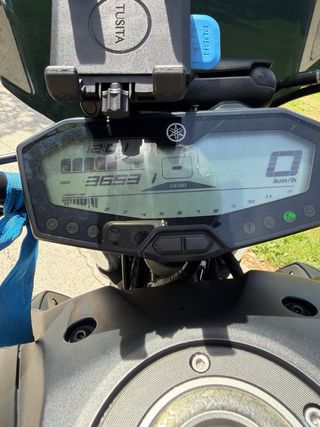 Yamaha MT07 Negra DESLIMITADA