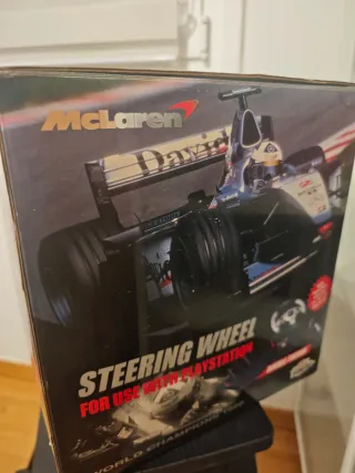 Volante McLaren PS1 World Champions 1999
