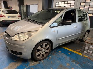 Mitsubishi Colt 2006 (625900859)