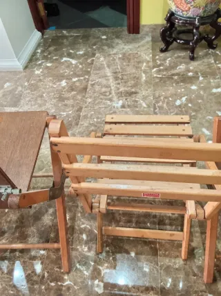 Sillas antiguas de madera