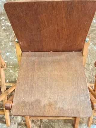 Sillas antiguas de madera
