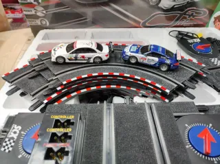 Scalextric con vías y 2 coches