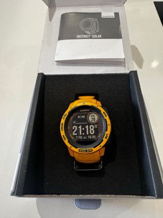 Reloj Garmin Instinct Solar Amarillo