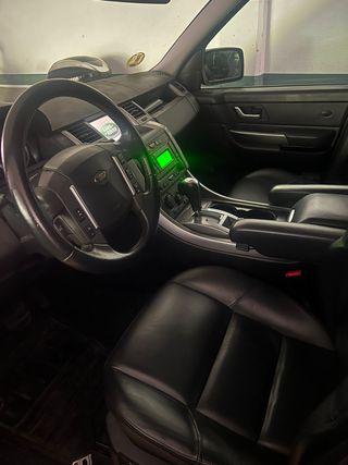 Range Rover Sport 2.7 TDV6 HSE – 2007 (125.000km)
