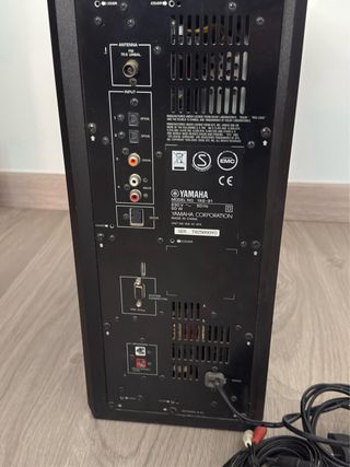 Barra de sonido Yamaha con subwoofer